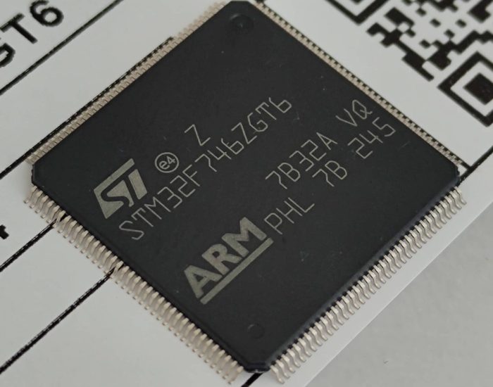 STM32F746ZGT6